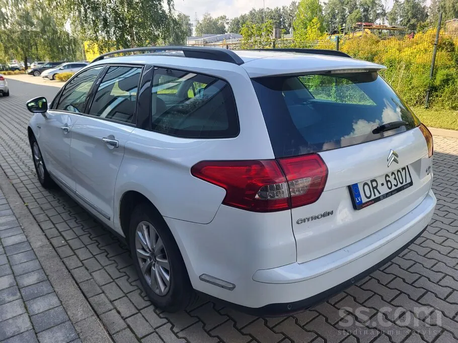 Citroen C5 2012 photo 4