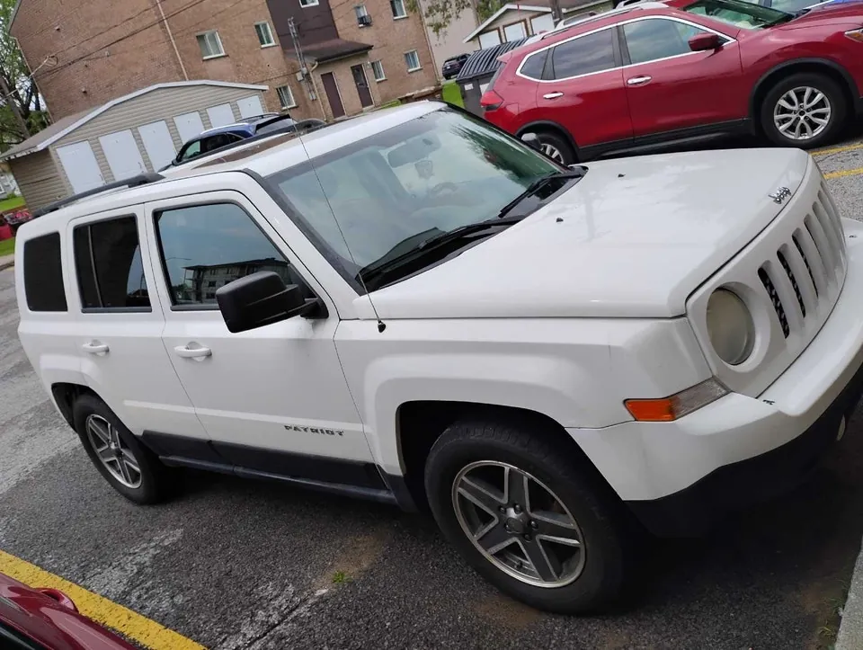 Jeep Patriot 2012 photo 2
