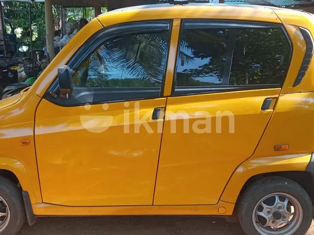 Bajaj Qute 2018 photo 2