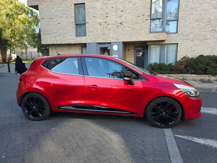 Renault Clio 2014 photo 4