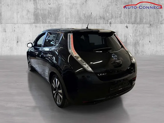 Nissan Leaf 2017 photo 5