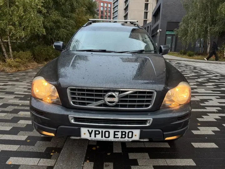 Volvo Xc90 2010 photo 2
