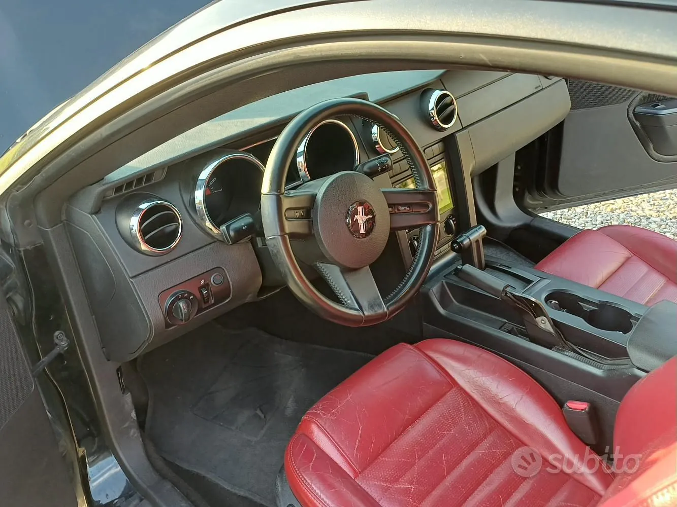 Ford Mustang 2006 photo 2