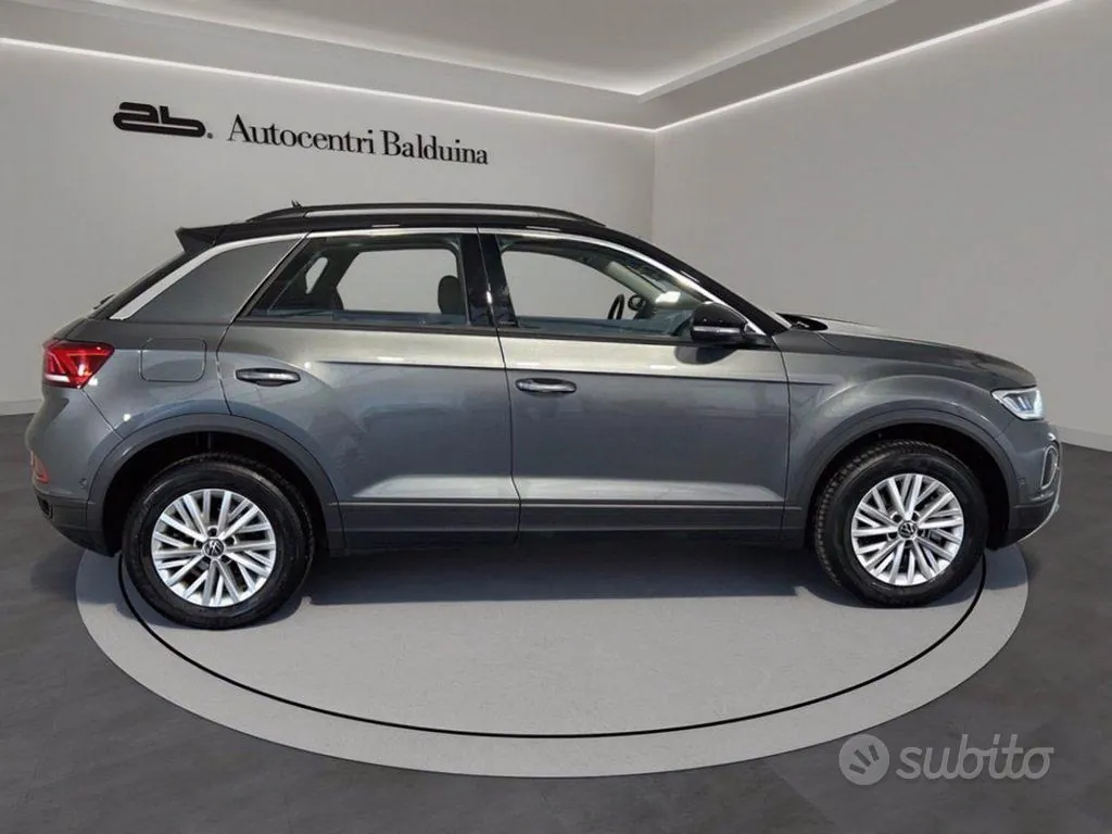 Volkswagen T-Roc 2025 photo 2