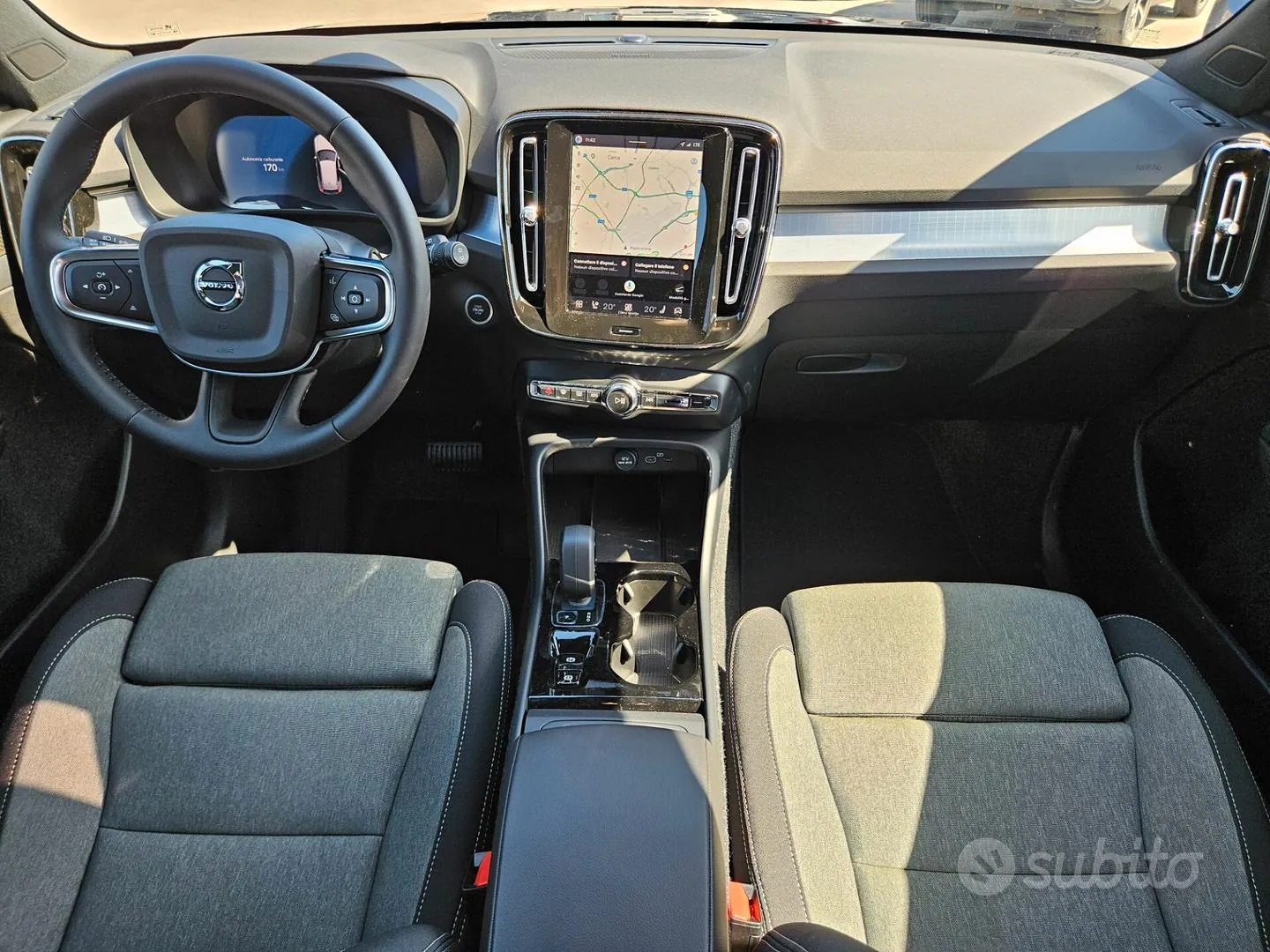 Volvo Xc40 2026 photo 4