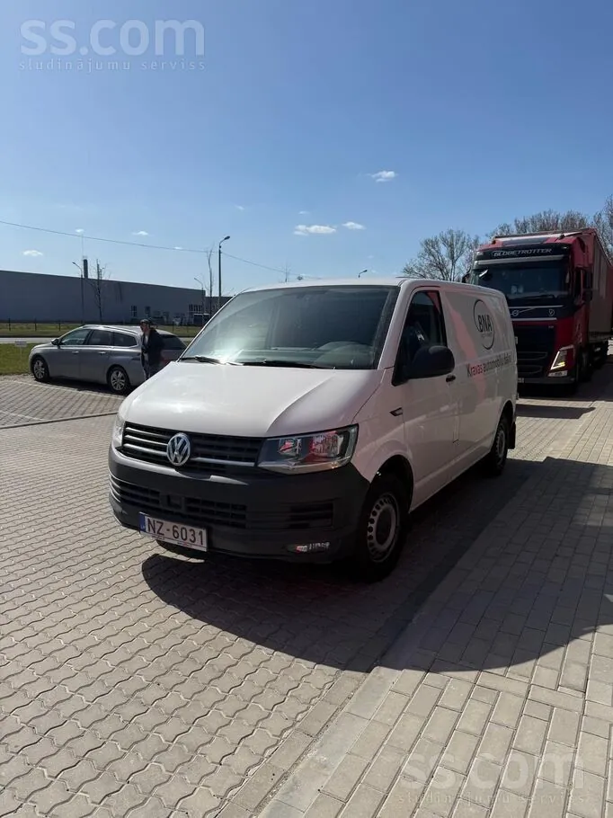 Volkswagen Transporter 2019 photo 3