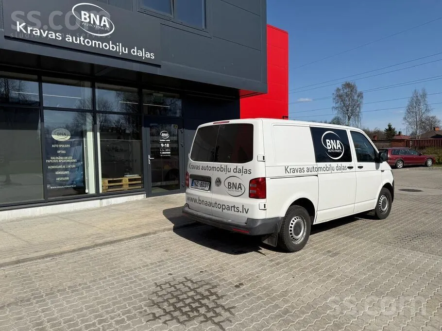 Volkswagen Transporter 2019 photo 5