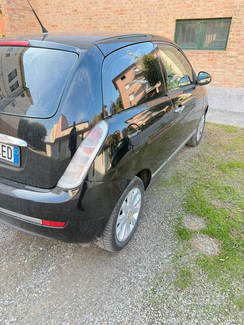 Lancia Ypsilon 2011 photo 3
