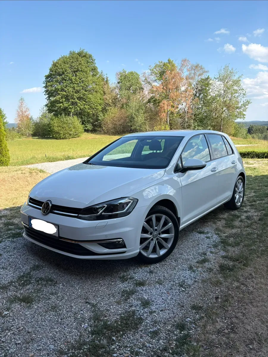 Volkswagen Golf 2017 photo 2