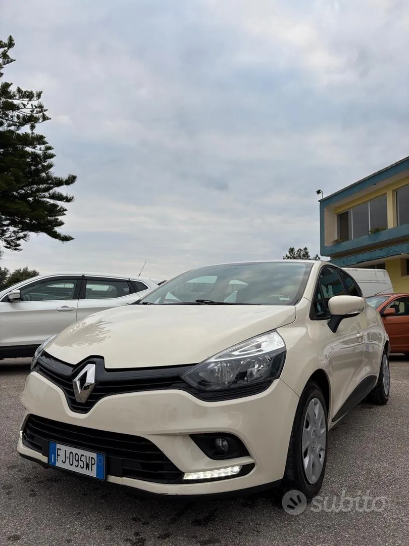 Renault Clio 2017 photo 3