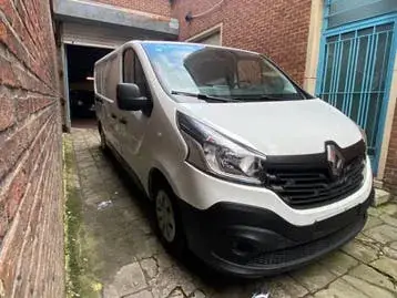 Renault Trafic 2019 photo 2