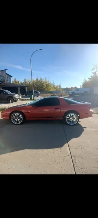 Chevrolet Camaro 1996 photo 2