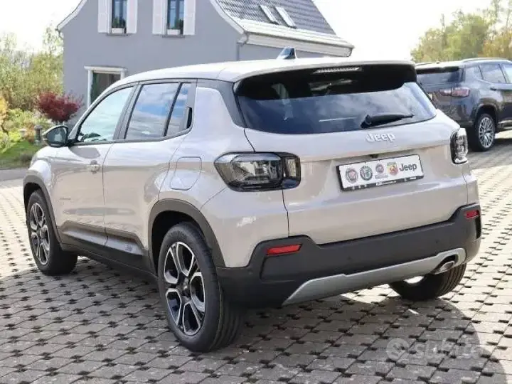 Jeep Avenger 2025 photo 4