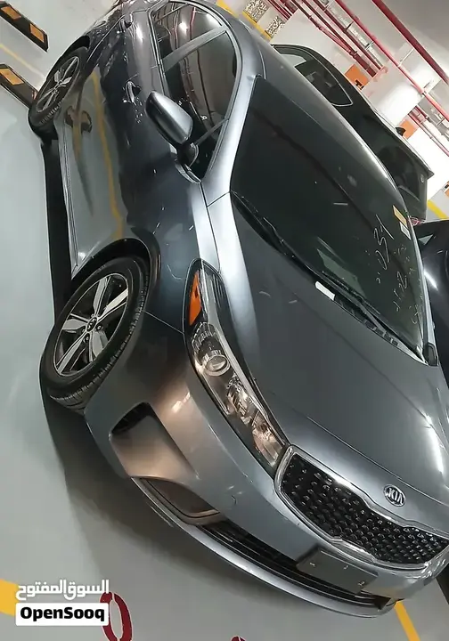 Kia Forte 2018 photo 2