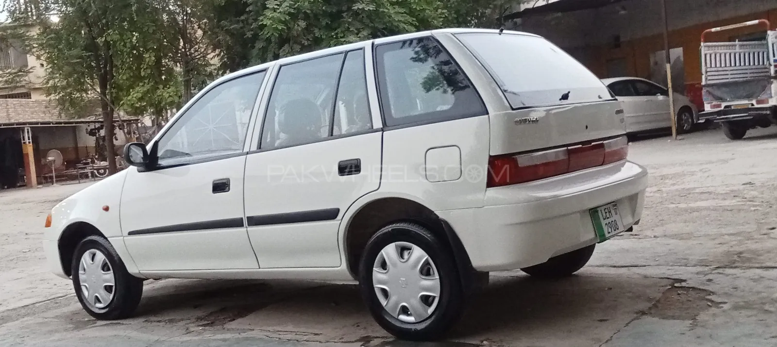 Suzuki Cultus