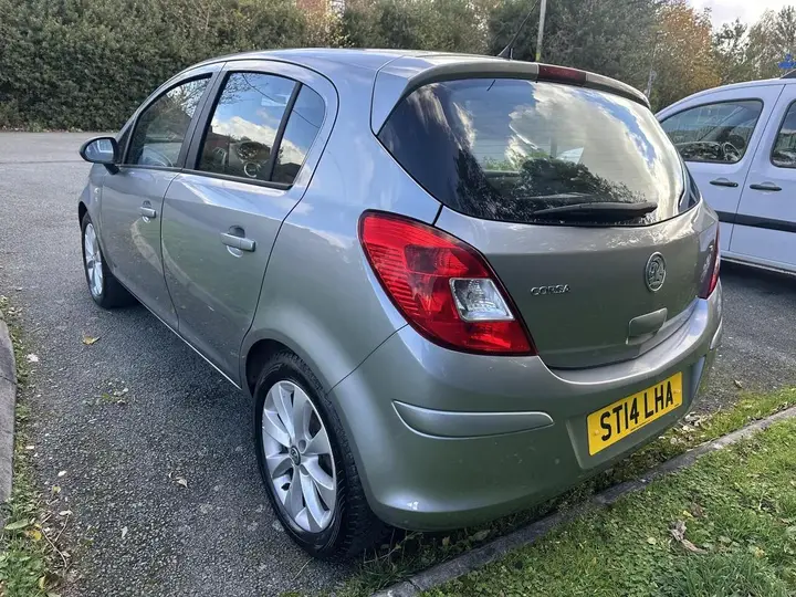 Vauxhall Corsa 2014 photo 4