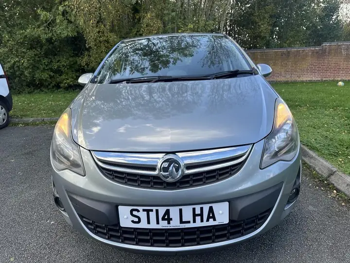 Vauxhall Corsa 2014 photo 2