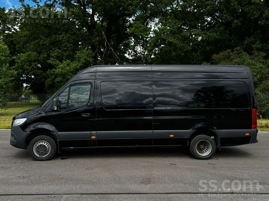 Mercedes-Benz Sprinter 2020 photo 2
