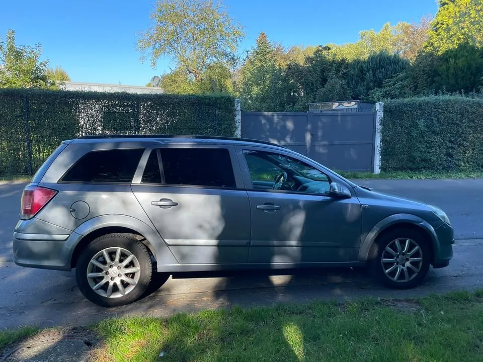 Opel Astra H