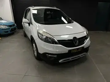Renault Megane Scenic 2014 photo 2