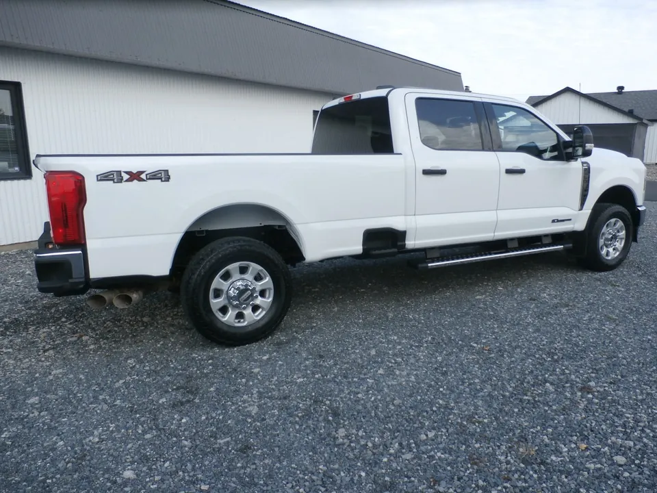 Ford F350 2024 photo 5