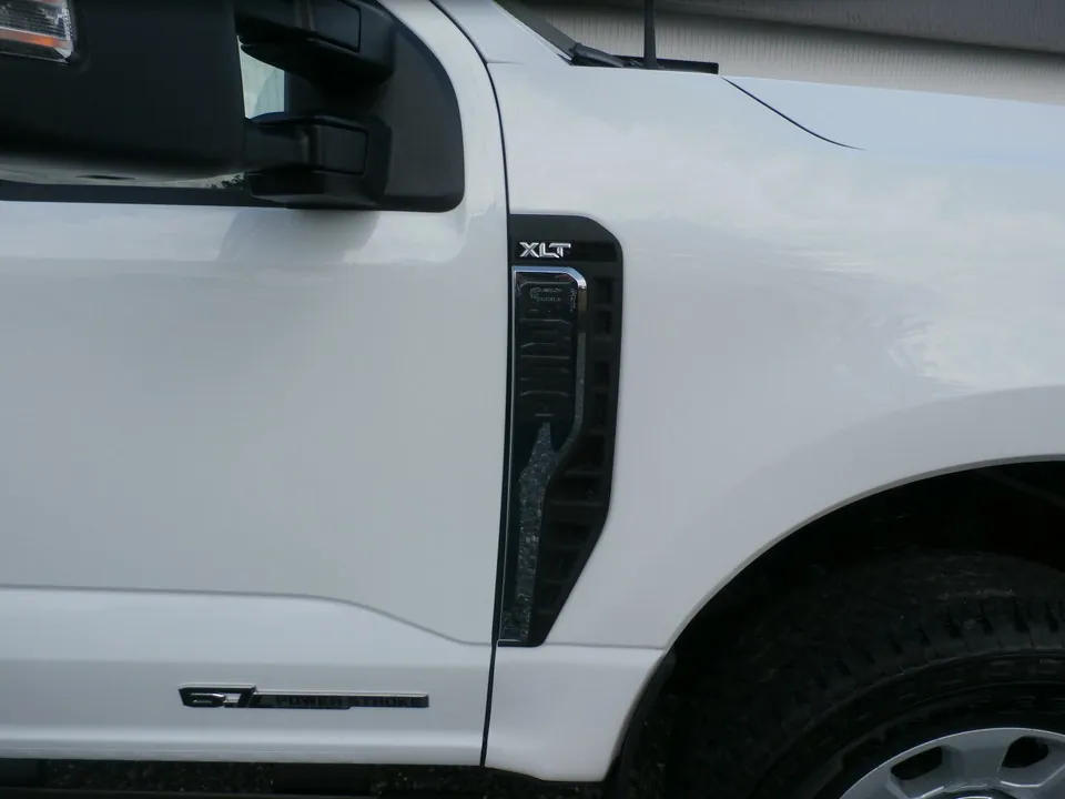 Ford F350 2024 photo 4