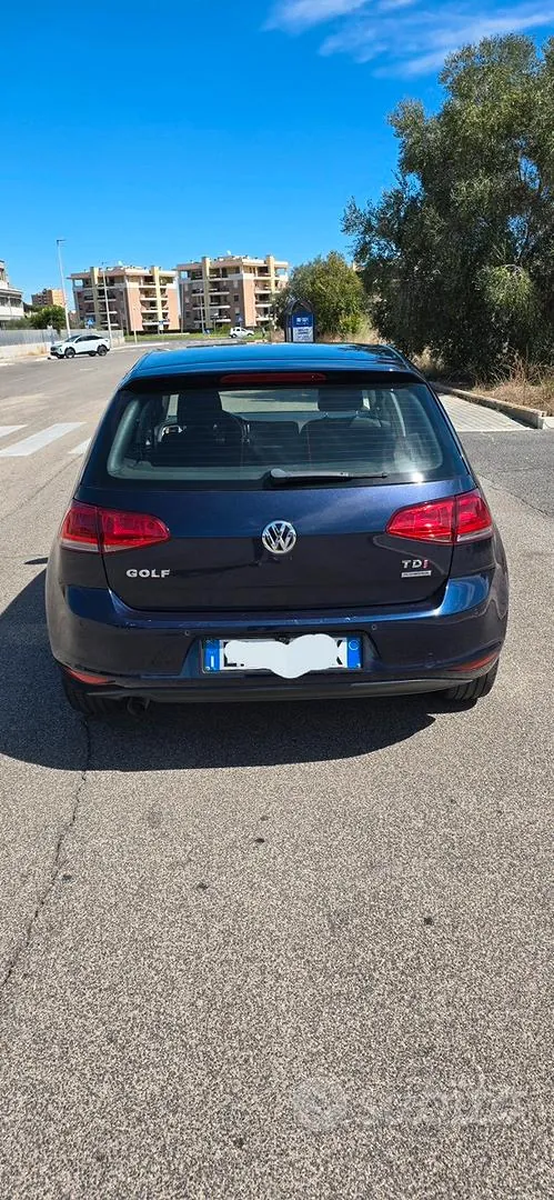 Volkswagen Golf 2012 photo 3