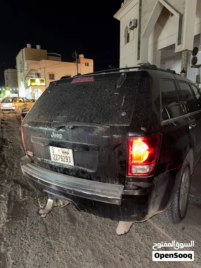 Jeep Grand Cherokee 2010 photo 4