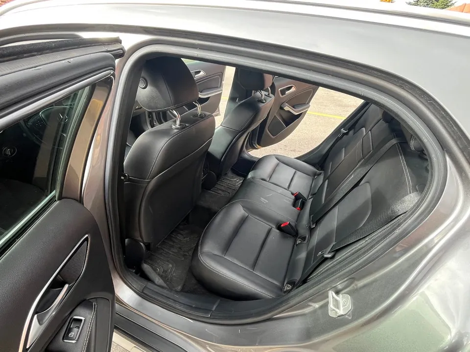 Mercedes-Benz Gla 2015 photo 5