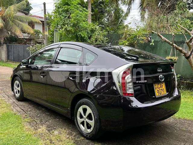 Toyota Prius 2014 photo 3