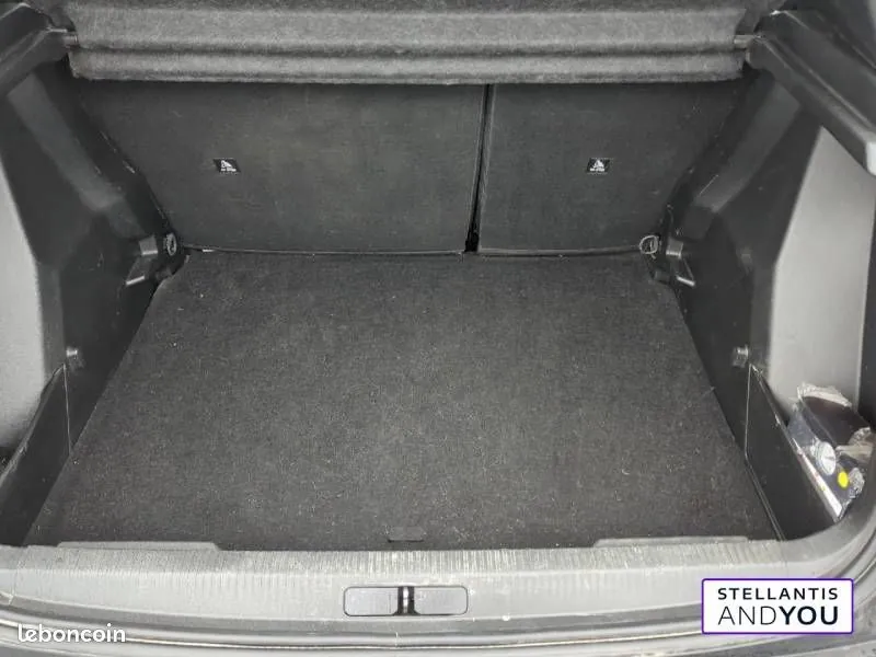 Peugeot 2008 2022 photo 4