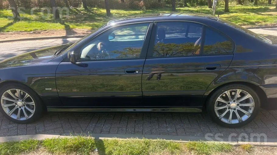 BMW 530 2003 photo 4