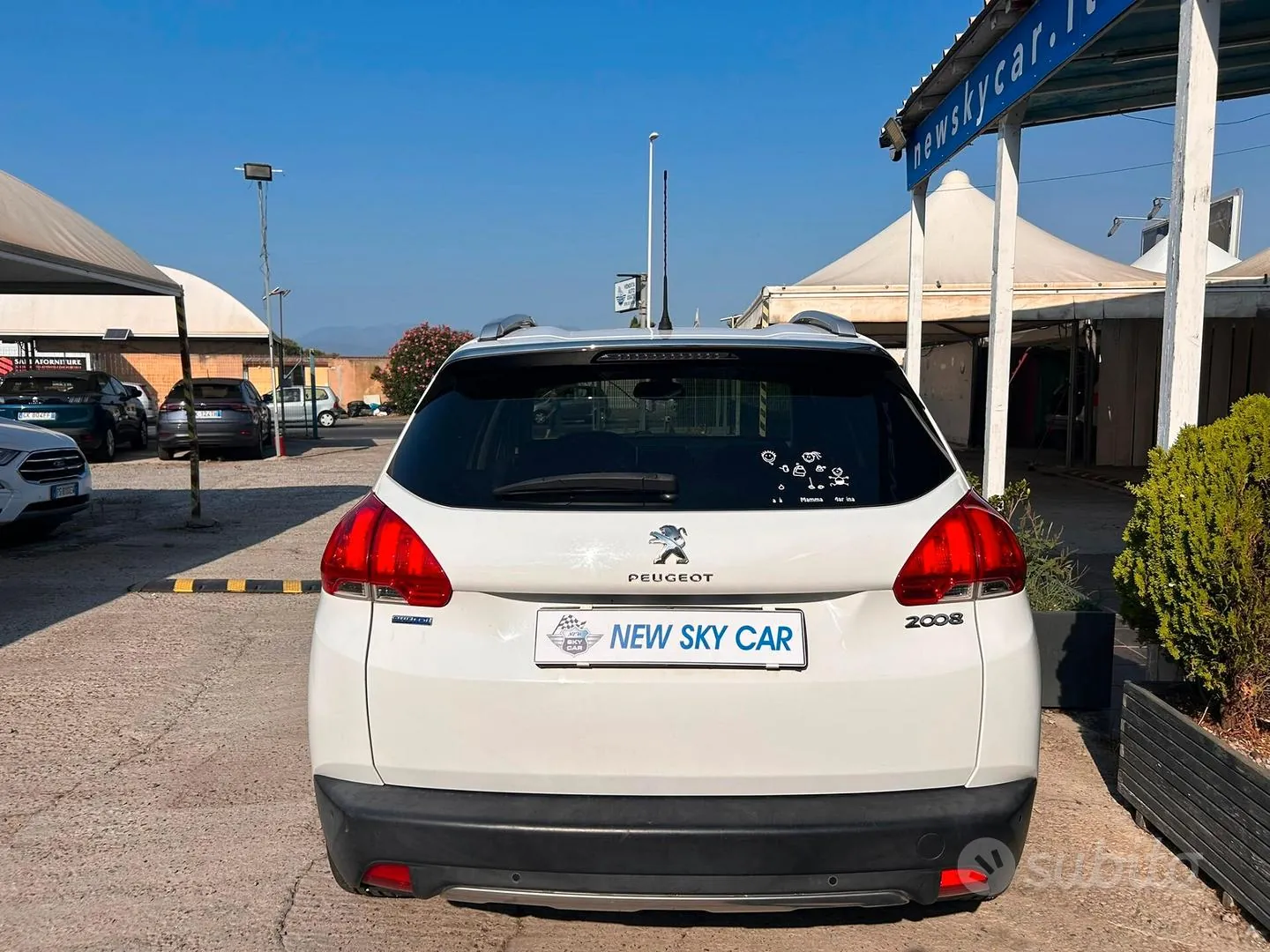 Peugeot 2008 2015 photo 5
