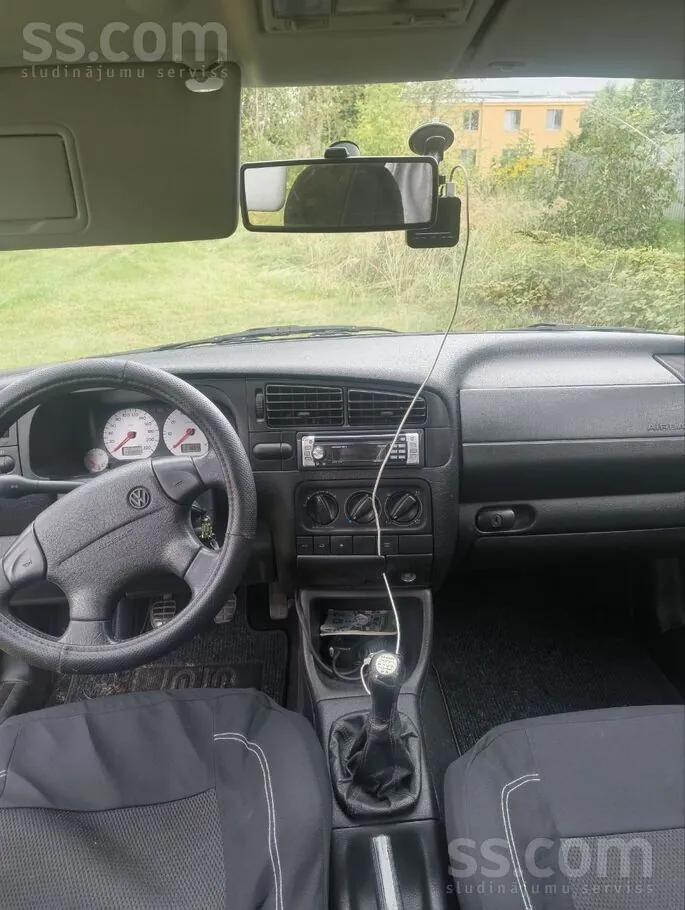 Volkswagen Golf 3 1996 photo 4