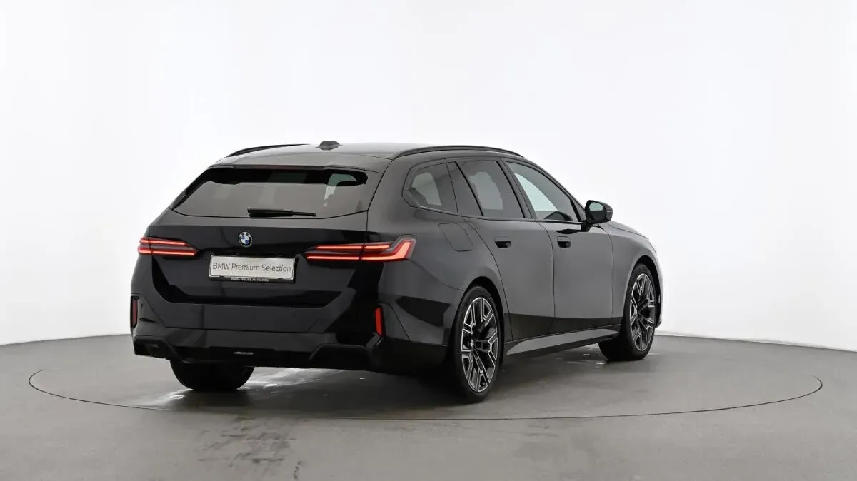 BMW 5 Series 2026 photo 3