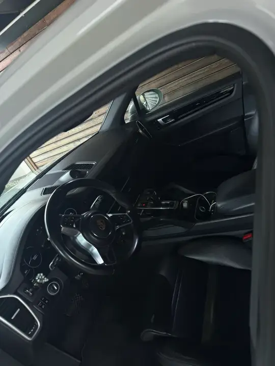 Porsche Cayenne 2020 photo 3
