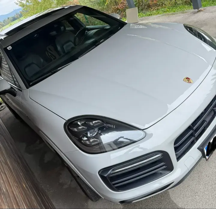 Porsche Cayenne 2020 photo 2