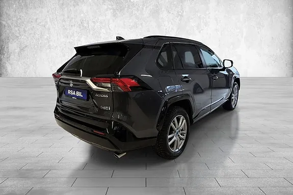 Suzuki Across 2023 photo 5