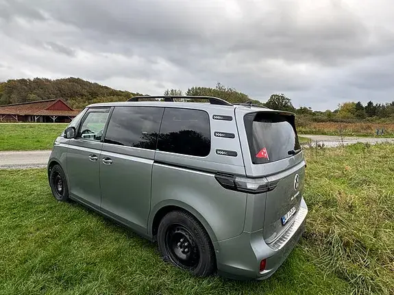 Volkswagen Id. Buzz 2024 photo 3