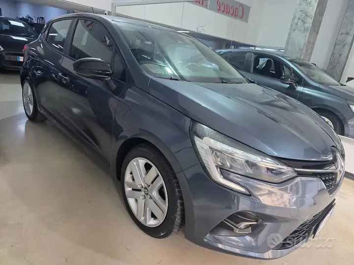 Renault Clio 2021 photo 3