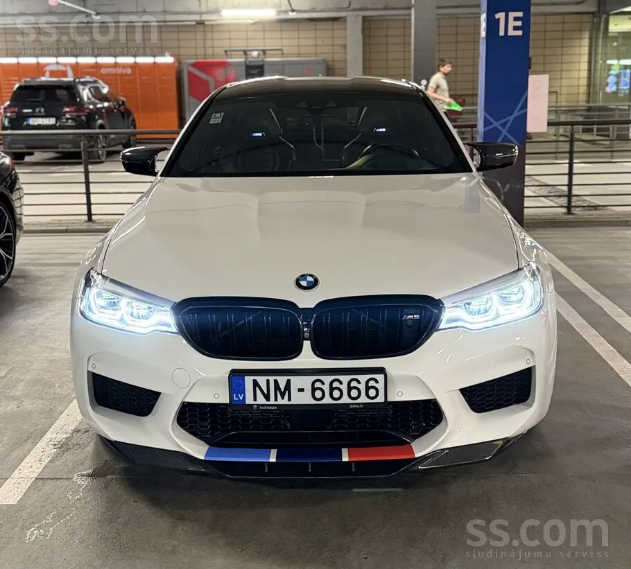 BMW M5