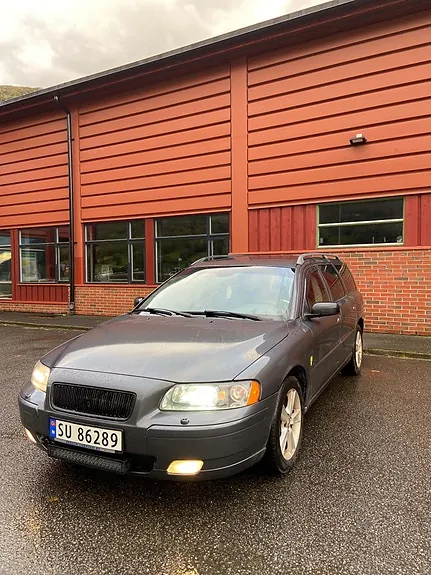 Volvo V70 2007 photo 2