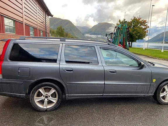Volvo V70 2007 photo 4