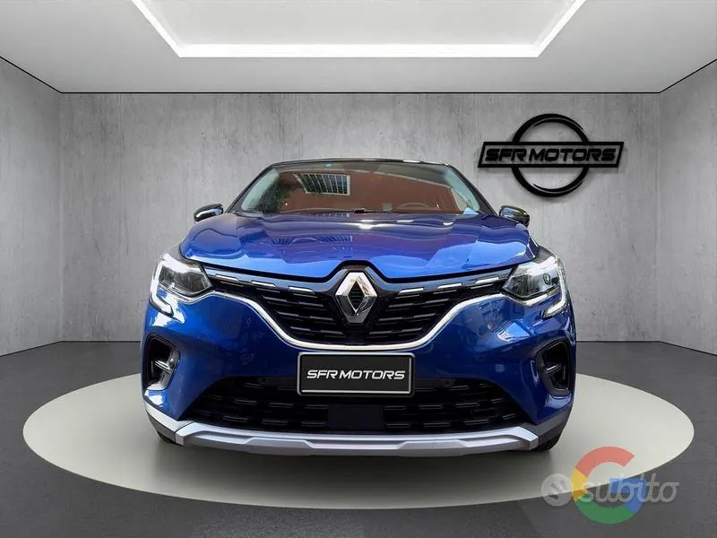 Renault Captur 2022 photo 2