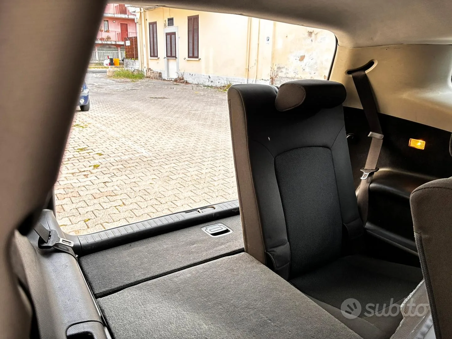 Chevrolet Orlando 2011 photo 4