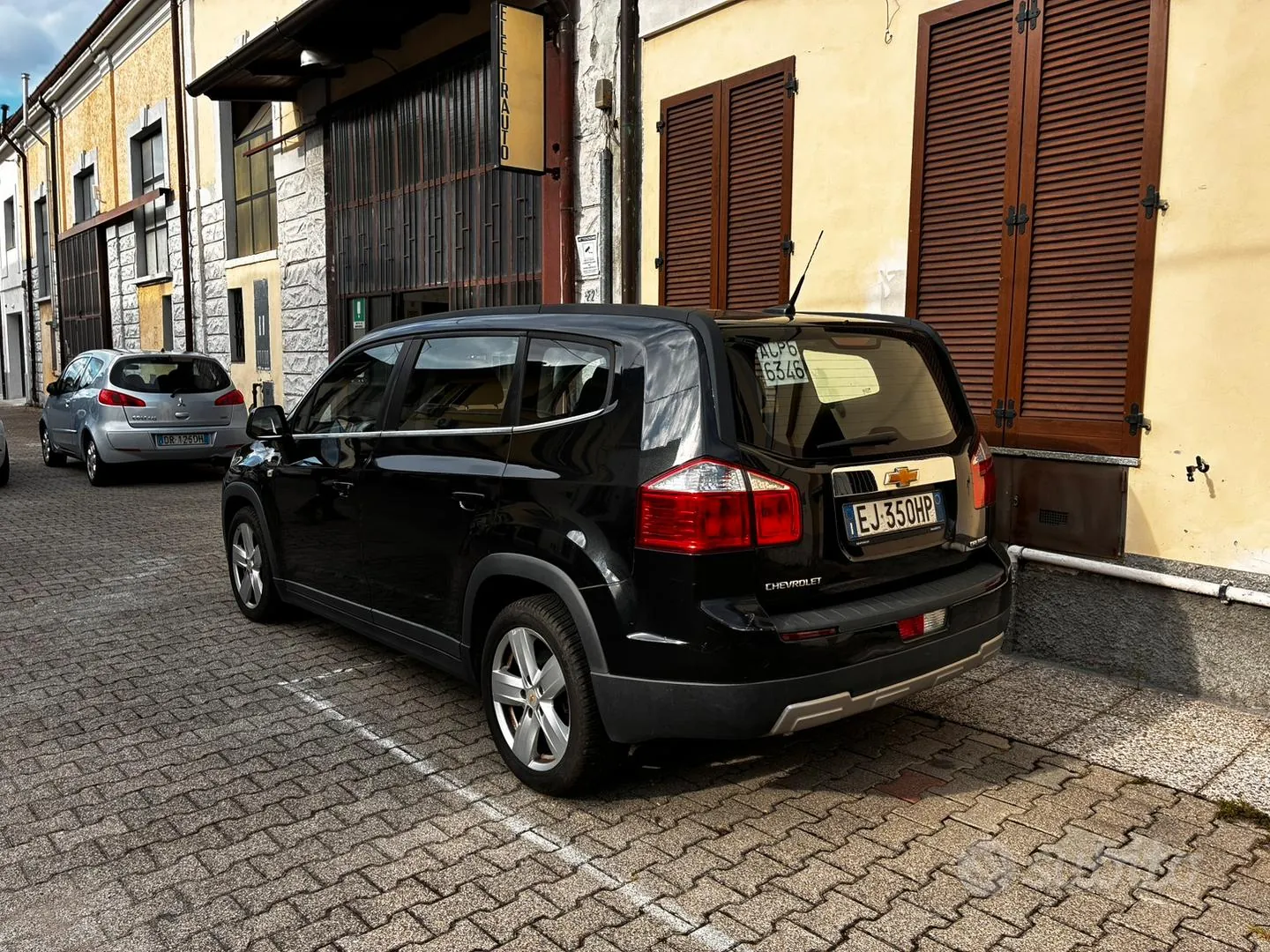Chevrolet Orlando 2011 photo 3