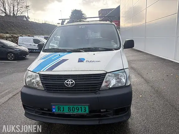Toyota Hiace 2008 photo 2