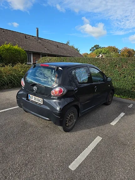 Toyota Aygo 2009 photo 2