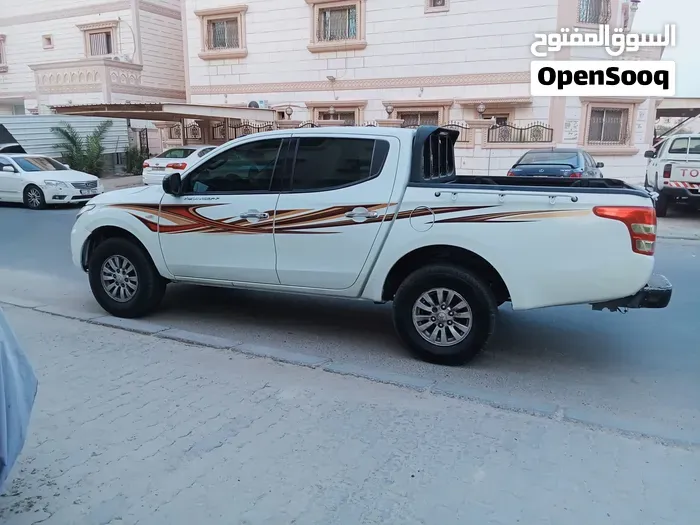 Mitsubishi L200 2018 photo 4