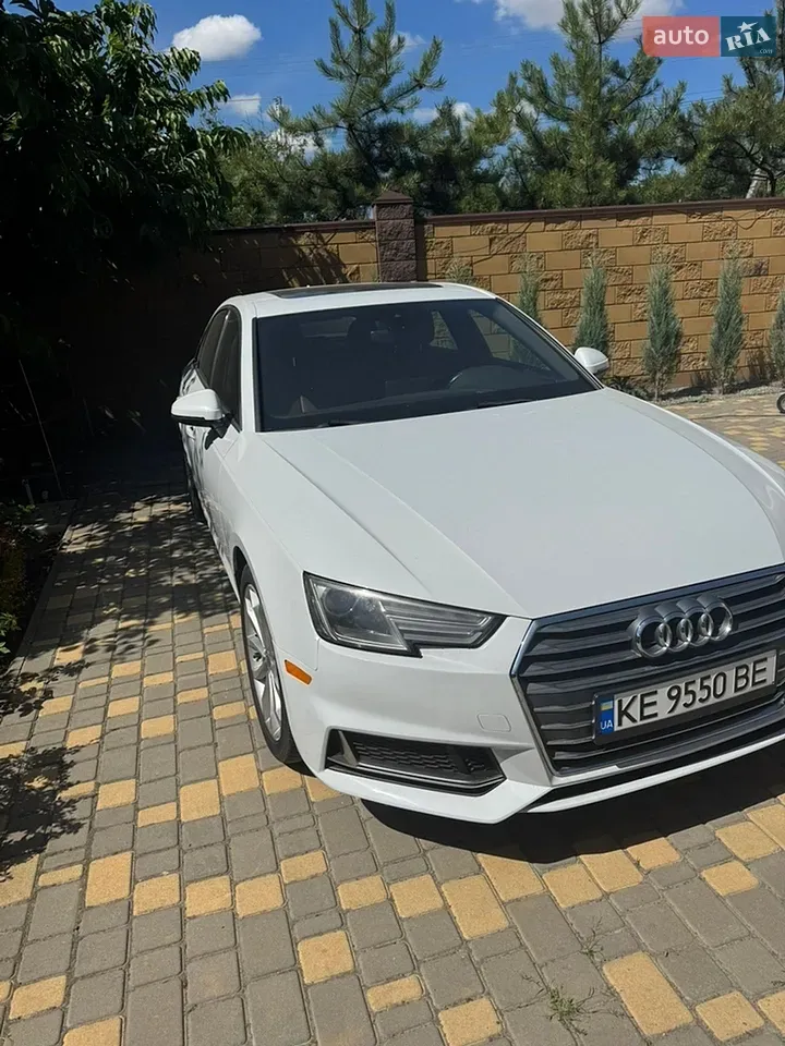 Audi A4 2019 photo 3